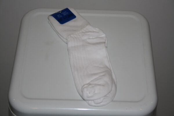 Socks white cotton fold